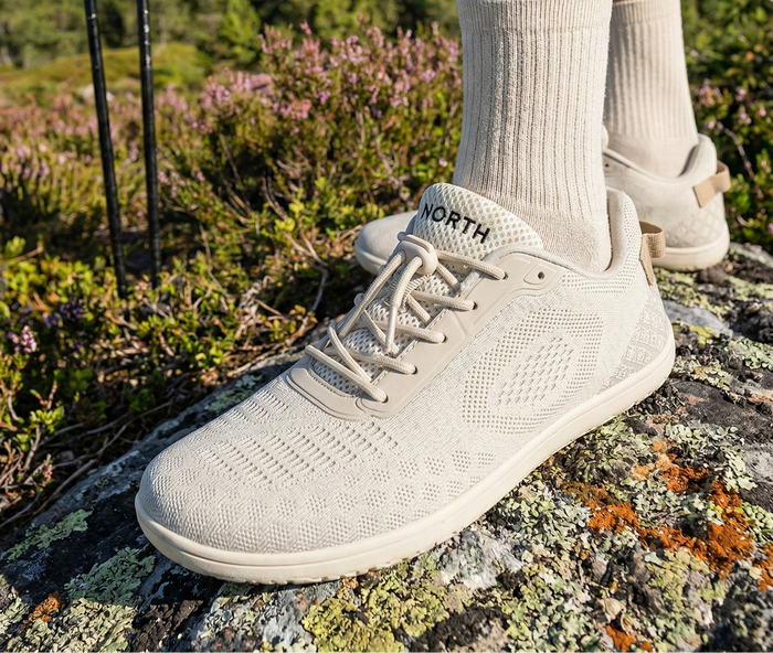 Dina fötter har 26 ben och 33 leder. De flesta skor ignorerar dem alla.